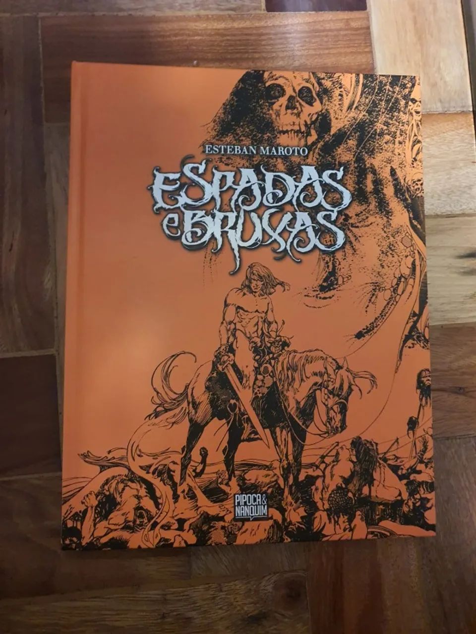 ESPADAS DE BRUXAS PIPOCA E NANQUIM 