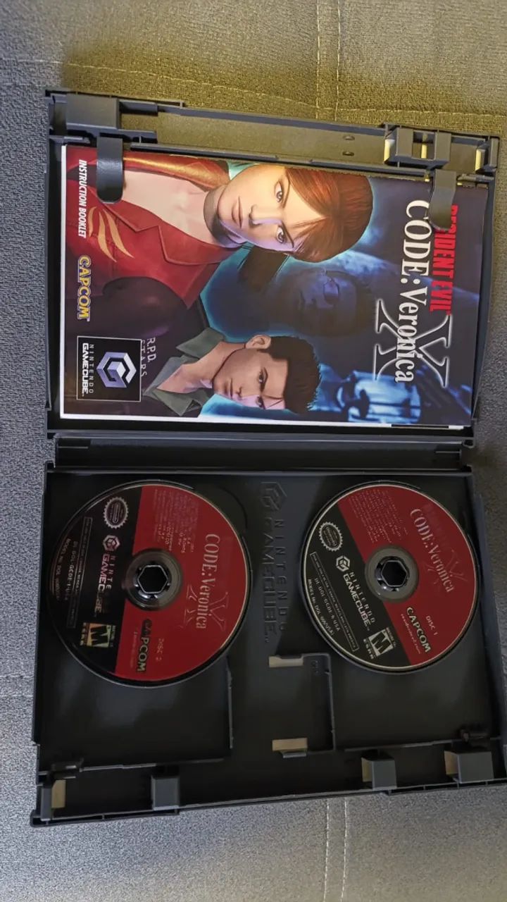 Coleção Resident Evil - Game Cube - Foto 3