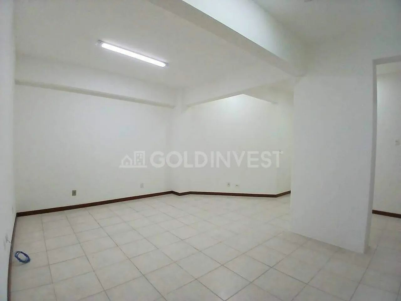 Sala comercial com 40m² no CENTRO de Brusque!!! - Foto 4