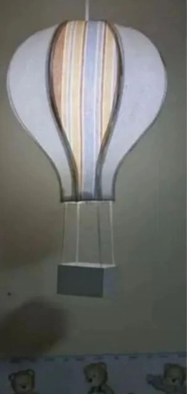 Luminária de teto balão mágico 