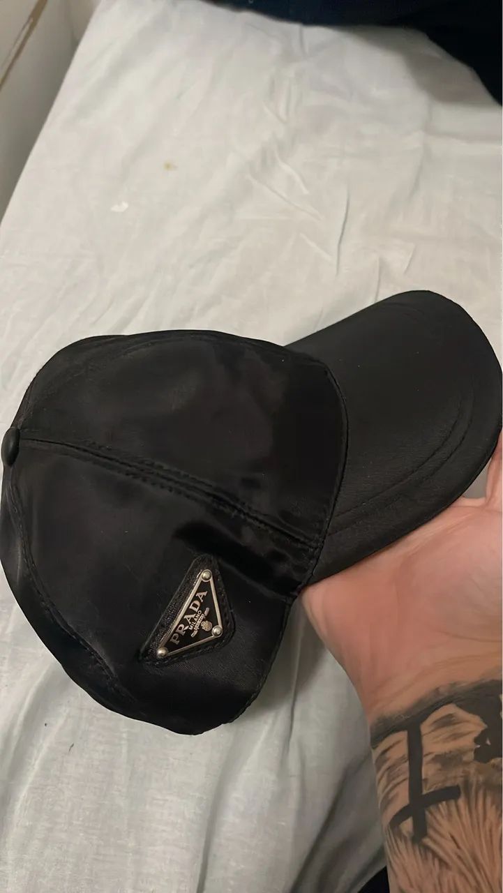 Boné da prada, linha italiana