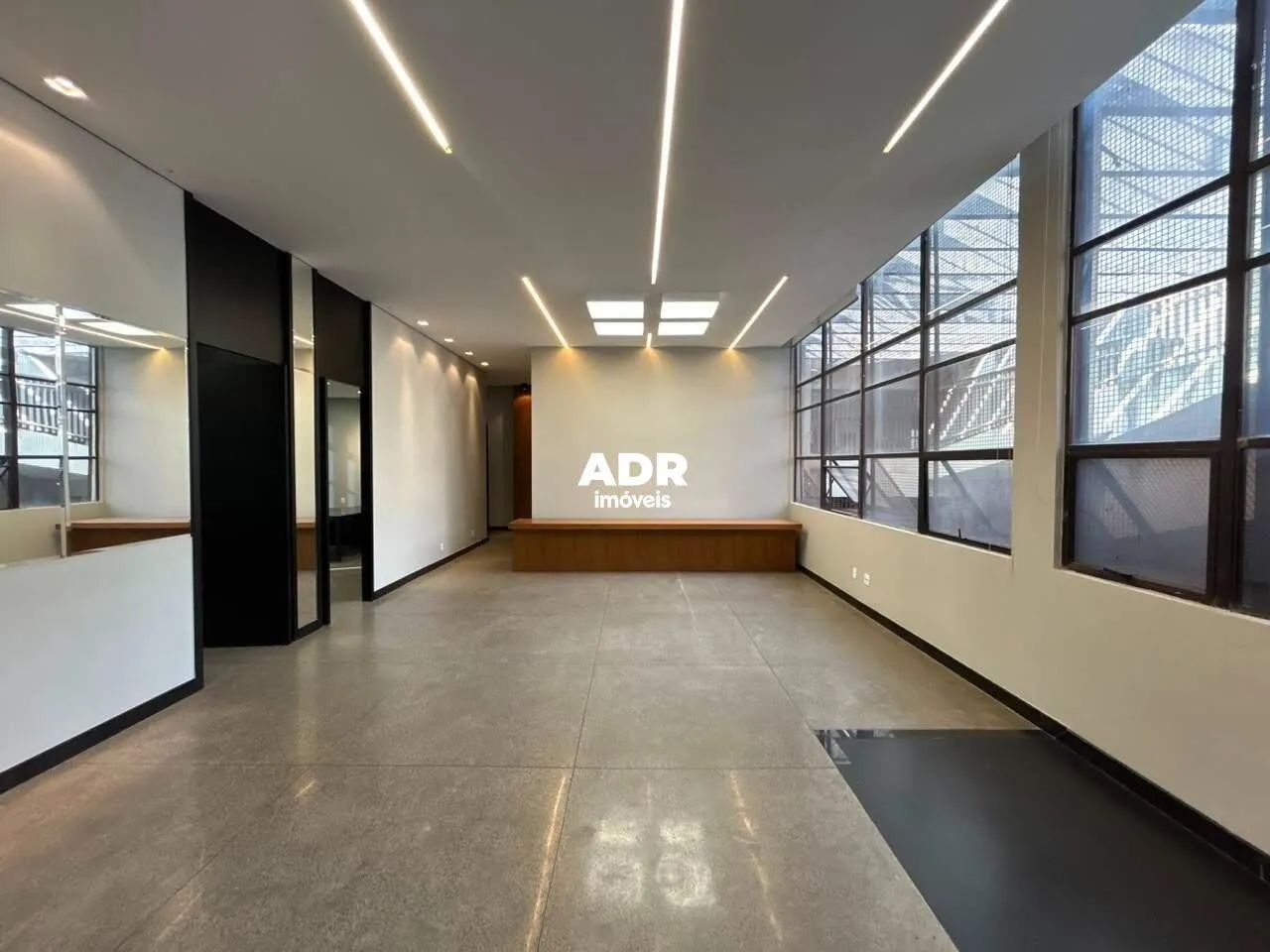 Loja comercial de 210 m² para aluguel no Gutierrez, em Belo Horizonte - Foto 2