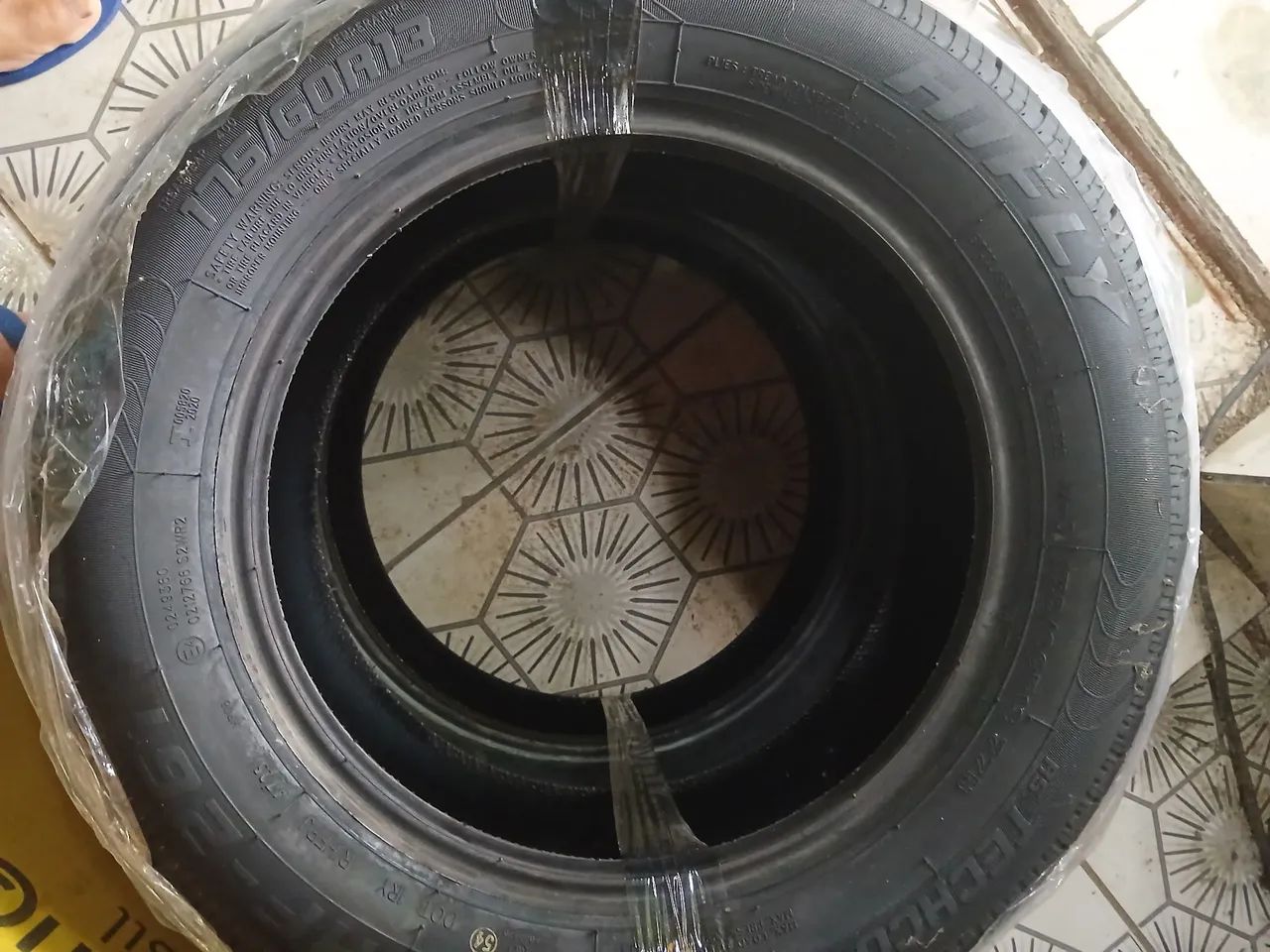 Pneus 13 zero  - Foto 3