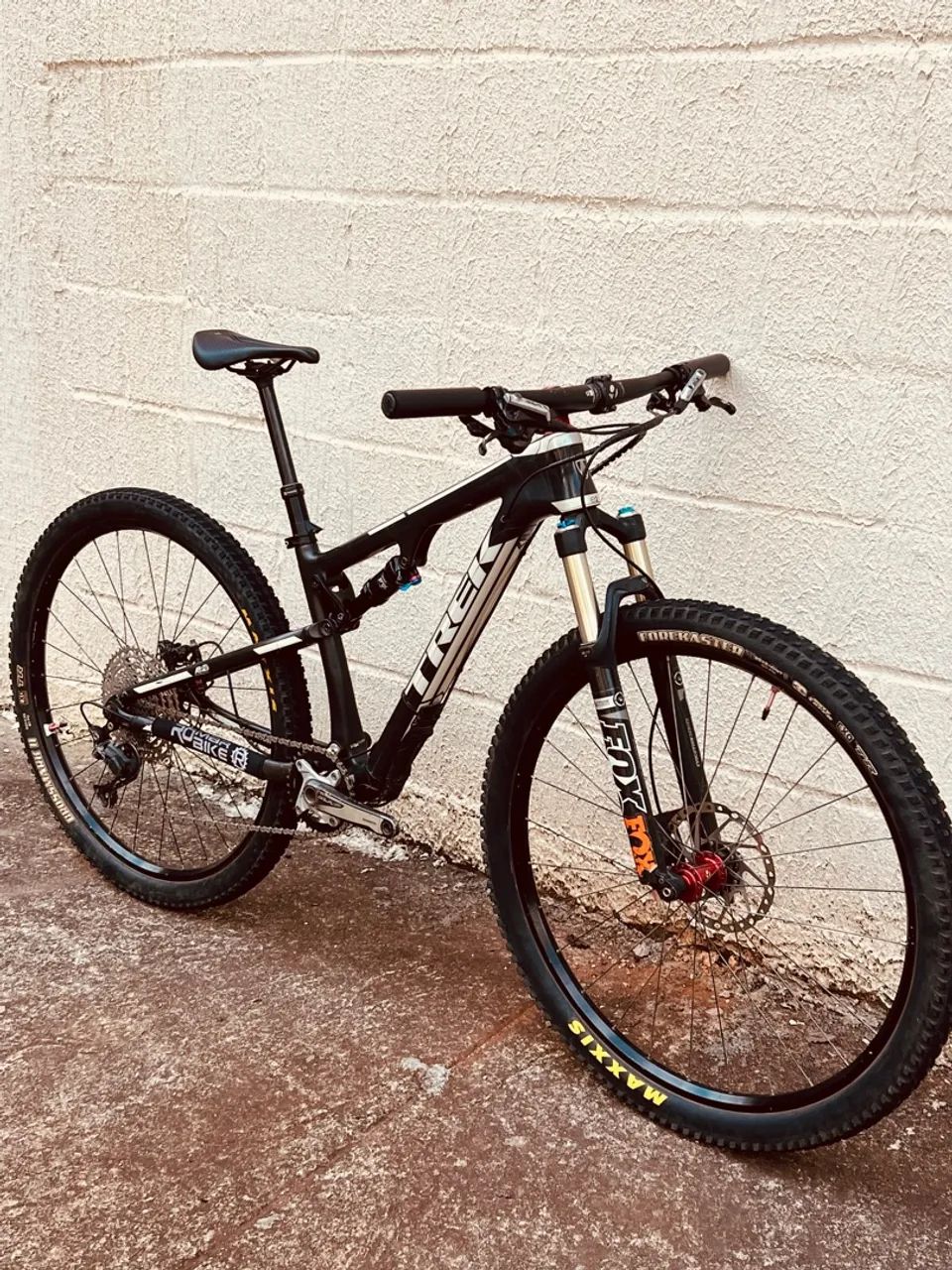 Mtb full  Carbono Trek SuperFly S(15)