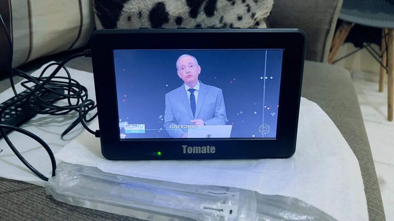 Mini TV led Tomate 7 pol.