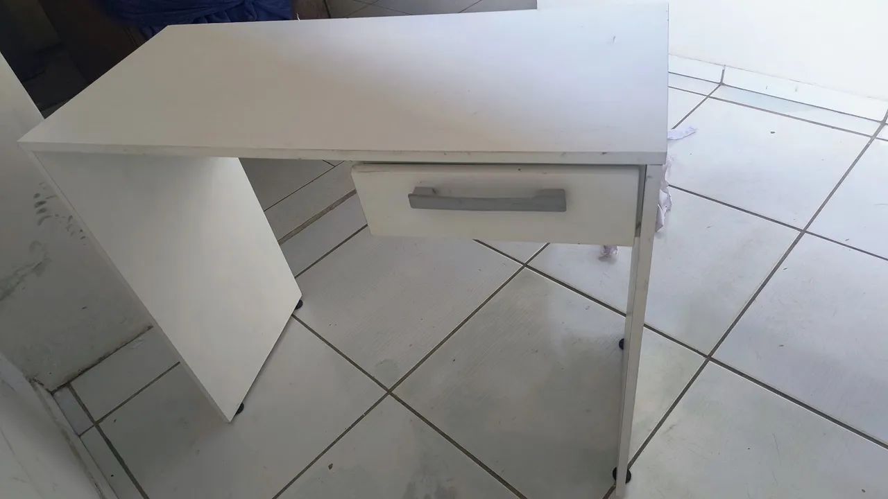 Mesa de manicure  - Foto 2