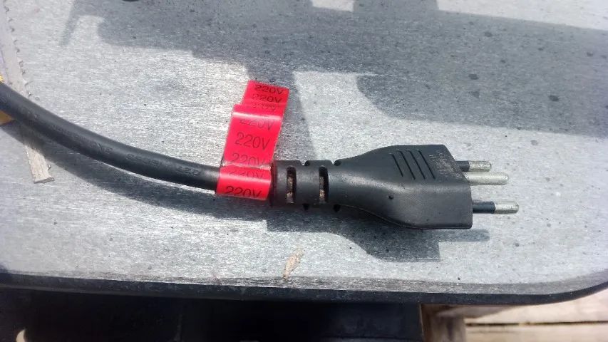 Serra tico tico de bancada Makita  - Foto 6