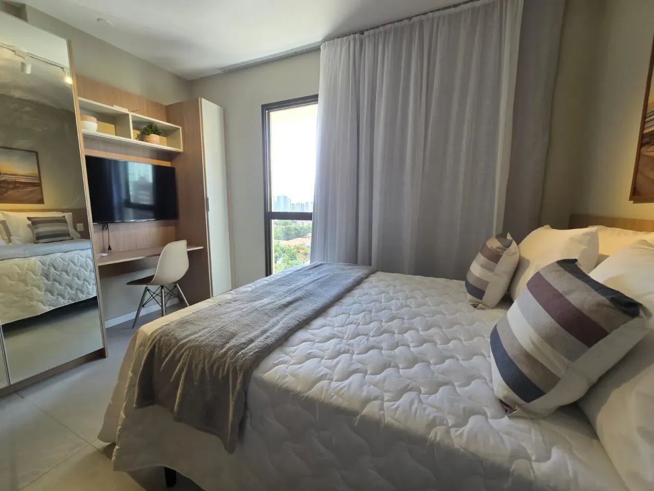 Imóvel para aluguel tem 21 m², mobiliadocom 1 quarto em Caminho das Árvores - Salvador - B