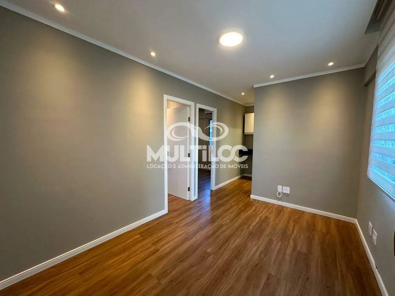 Sala Comercial Moderna e Sofisticada  45 m² | Pronta para o Seu Negócio - Foto 2