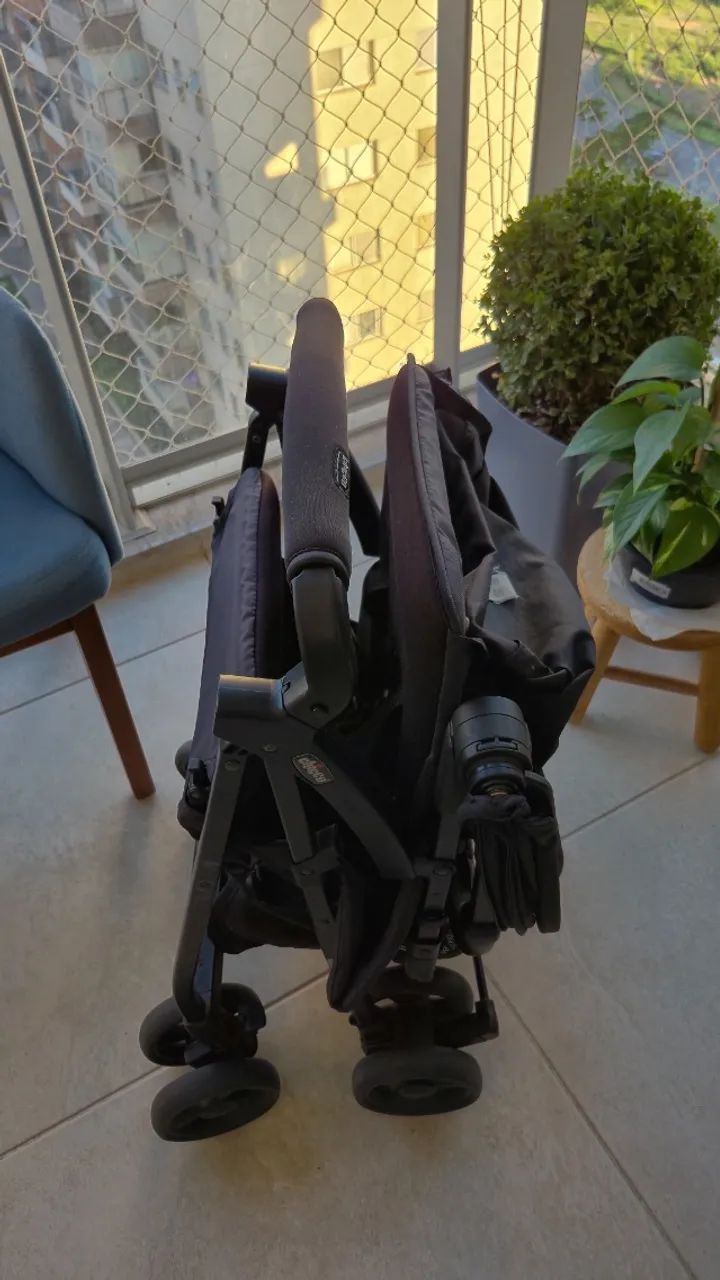Carrinho de Bebê - Chicco - Ohlalà - De 0 à 15kg - Preto - Foto 3