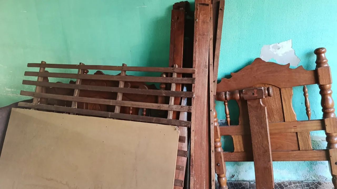 Vende-se cama casal e solteiro usadas em bom ótimo estado  - Foto 2
