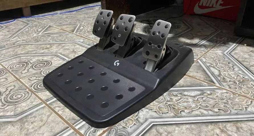 Logitech G923 - Foto 4