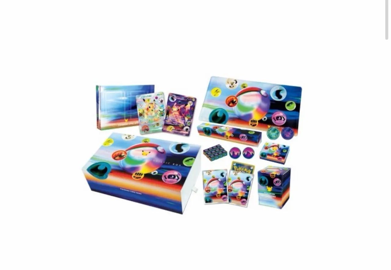 Futuristic Box Pokemon 30 anos - Foto 2