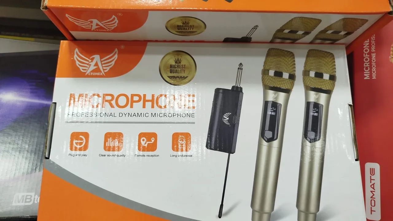 02 Microfone sem fio profissional - Microfones e Gravadores