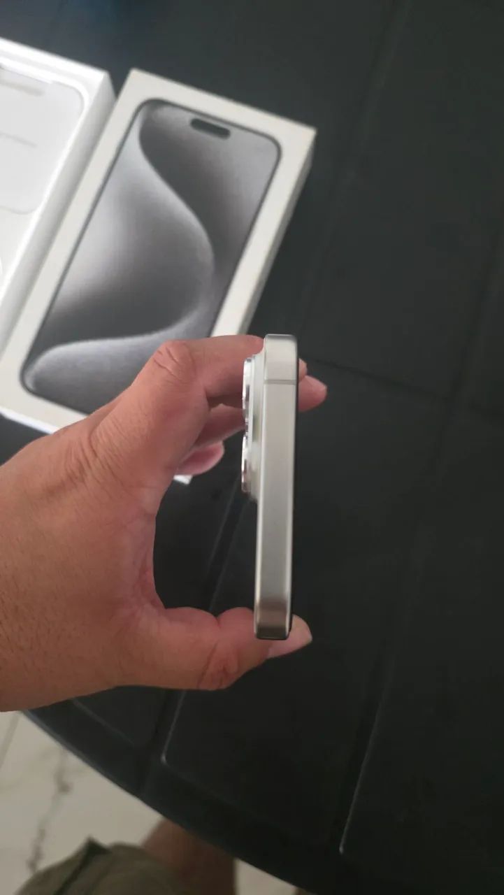 IPHONE 15 PRO MAX - EM PERFEITO ESTADO - Foto 3