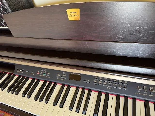 Yamaha clavinova clp-230 piano digital - Instrumentos musicais