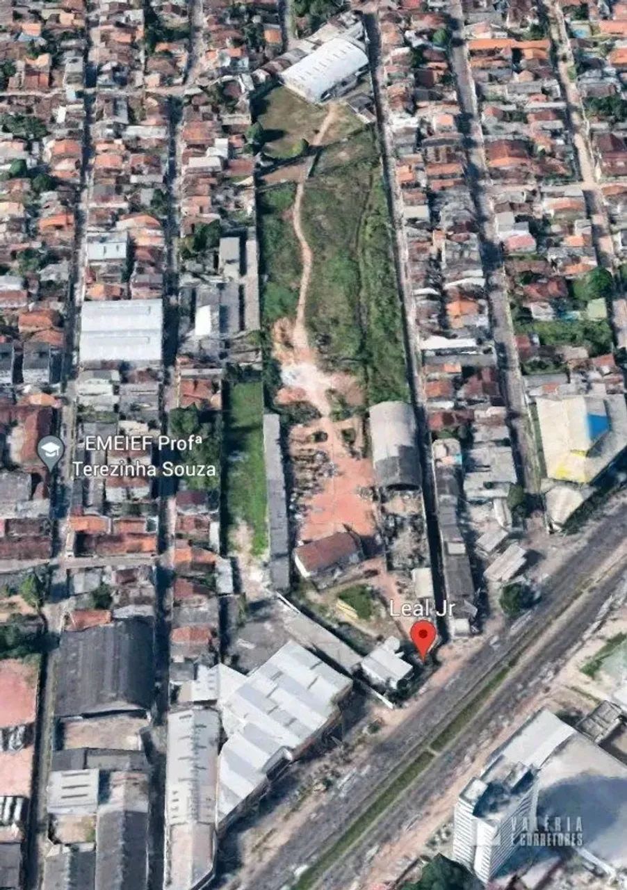 GRANDE TERRENO PARA INVESTIMENTO - Foto 2