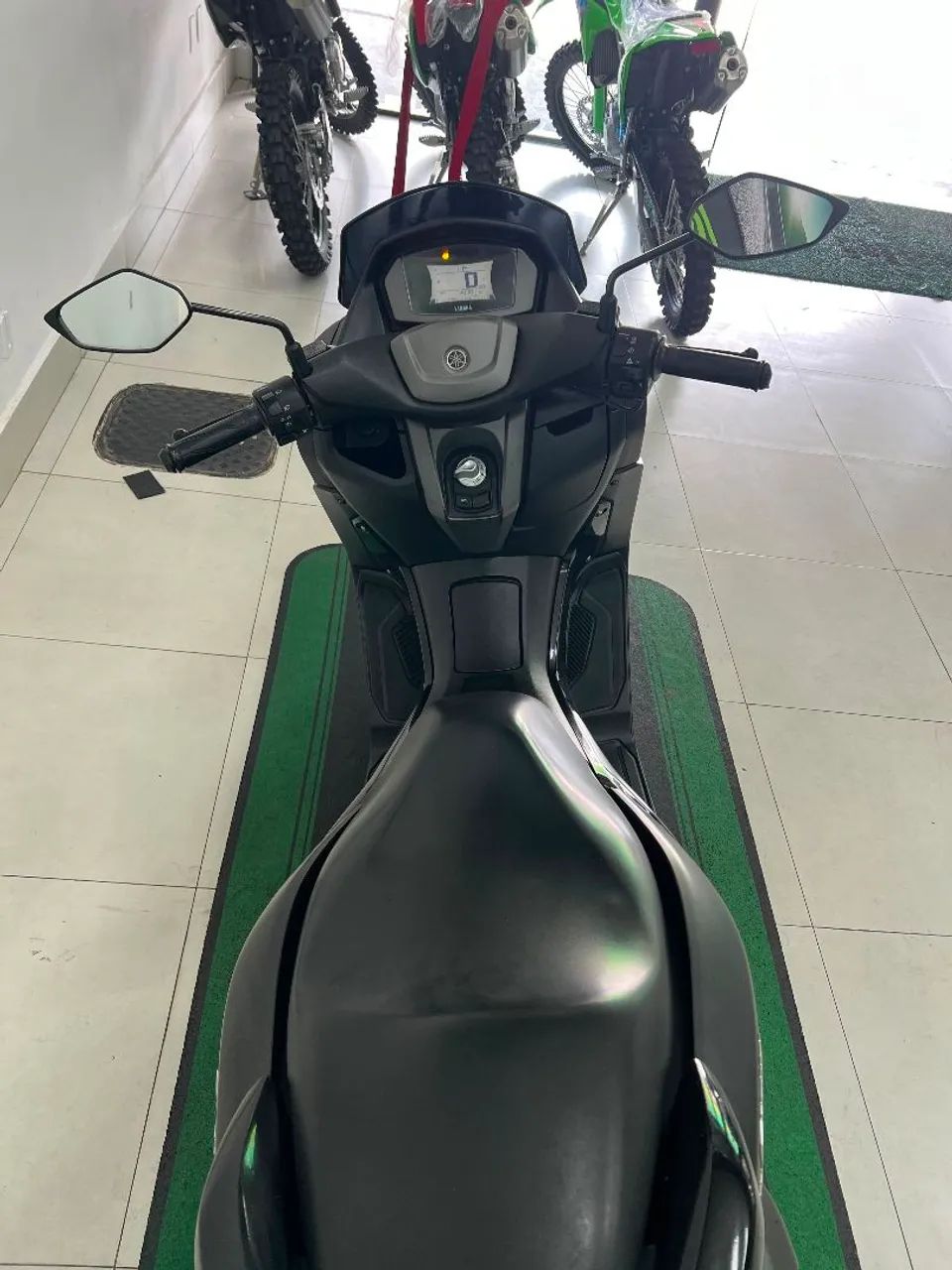 YAMAHA NMAX 160 - Foto 5