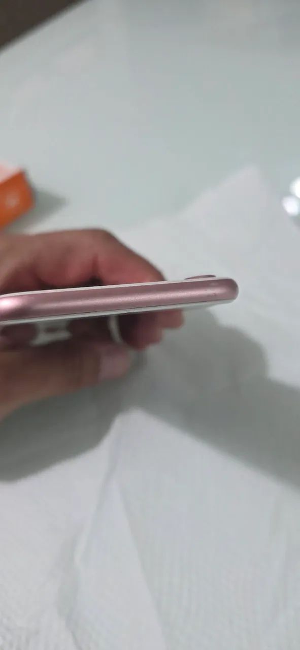 Vende-se  iPhone  7 plus 128 GB - Foto 4