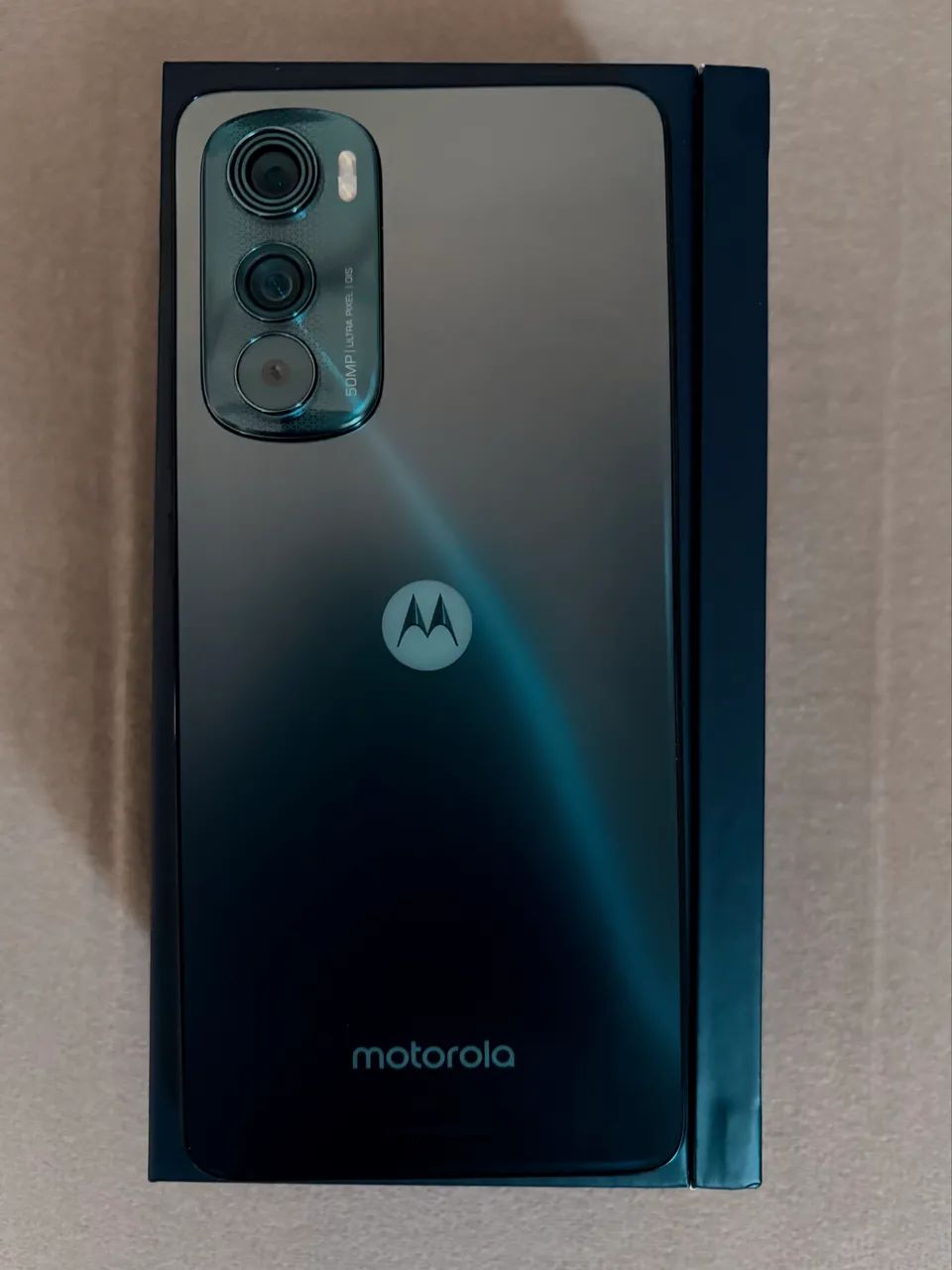 Celular - motorola edge 30