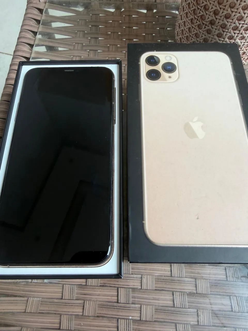 iPhone 11 Pro Max 512 gigas  - Foto 2