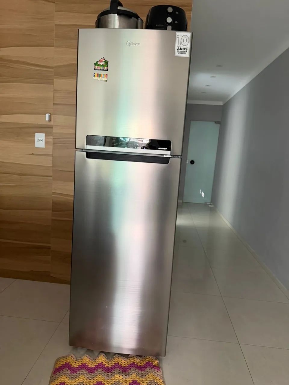 Vendo geladeira midea, apenas 6 meses de uso! - Geladeiras e