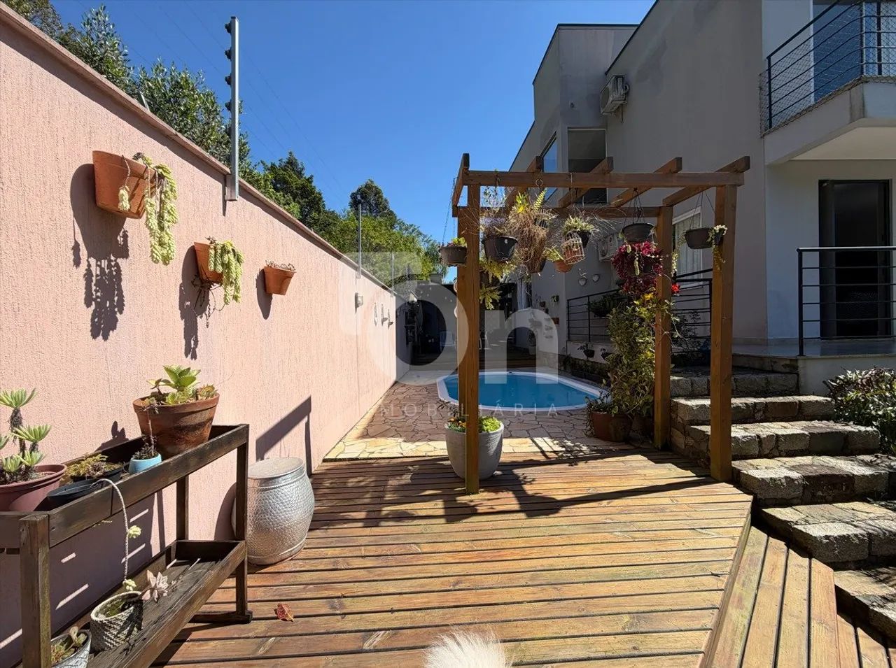 Casa de 03 dormitórios à venda no Córrego Grande - Foto 4