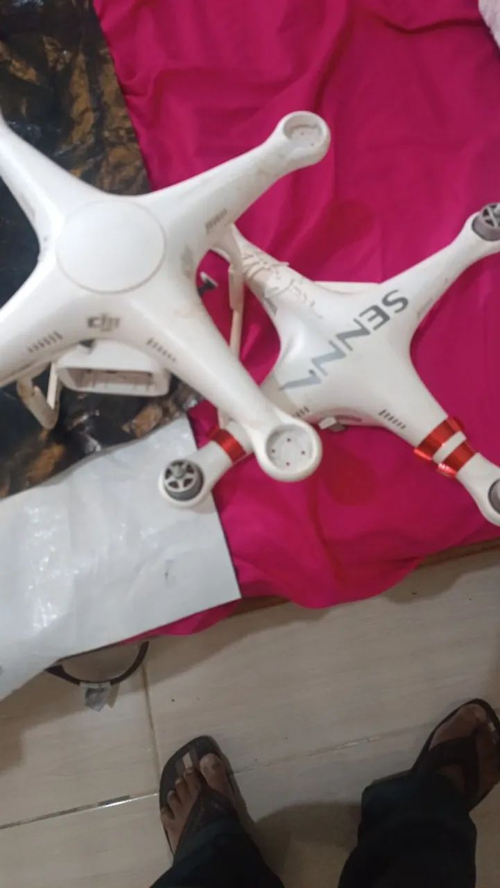 Carcaça drone Phantom 3 usado 