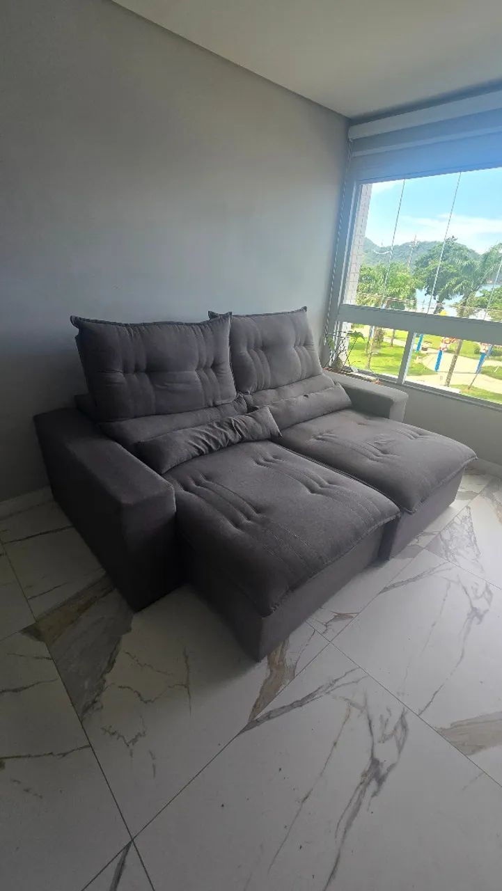 Sofá retrátil cinza 2.40m - Foto 2