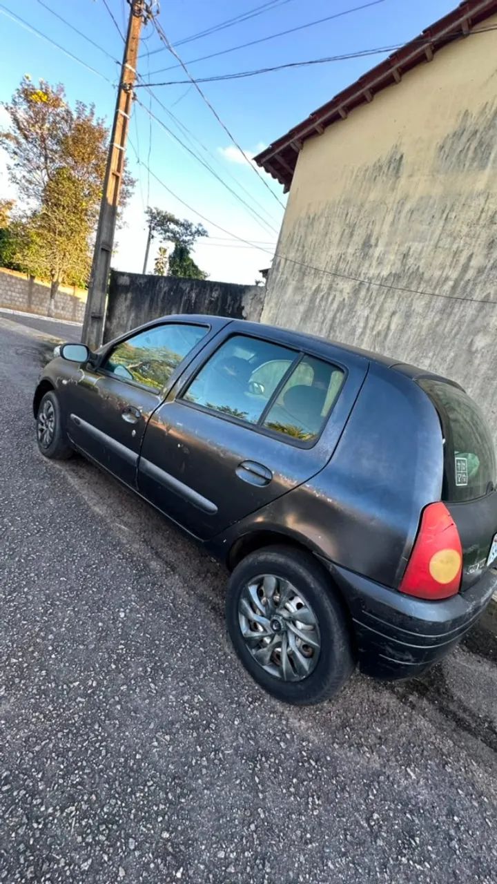 Renault Clio RL / Yahoo/ Authent. 1.0 8V 5P 2001