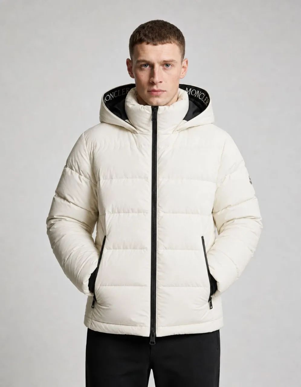 Jaqueta Moncler hood down jacket creme - Foto 2