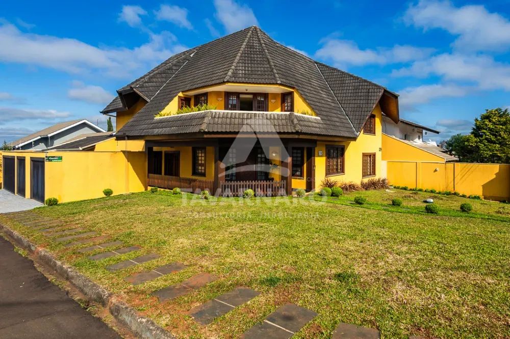 Casa Padrão em Ponta Grossa