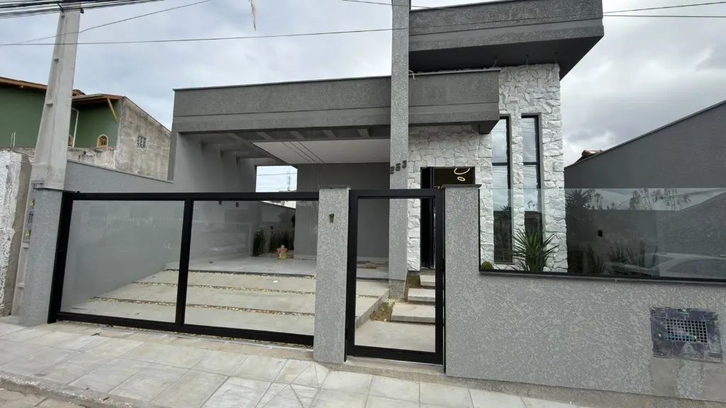 Casa térrea de alto padrão com 2 dormitórios + quintal no Bairro dos Ingleses! - Foto 3