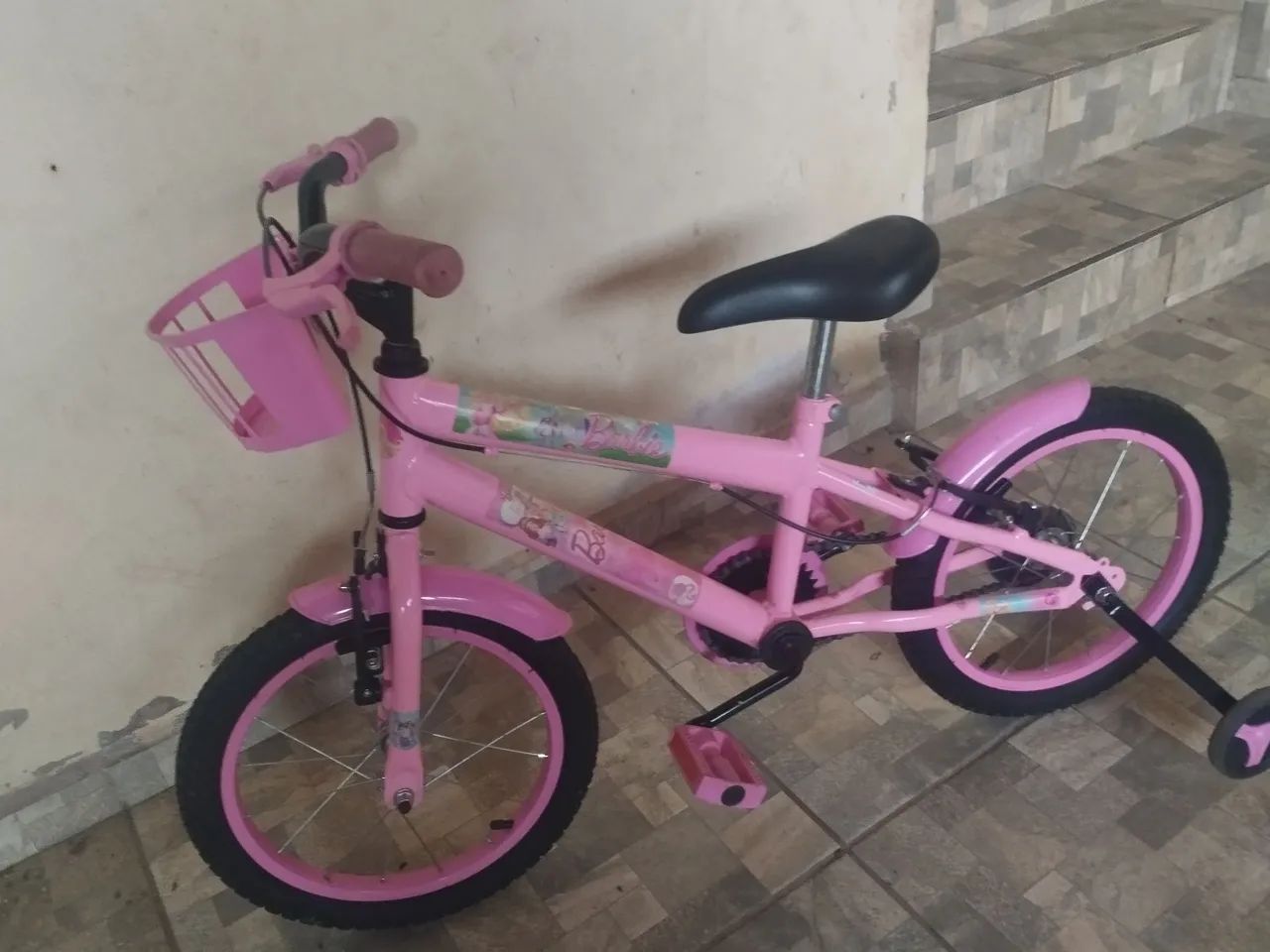 Bicicleta infantil Barbie - Foto 2
