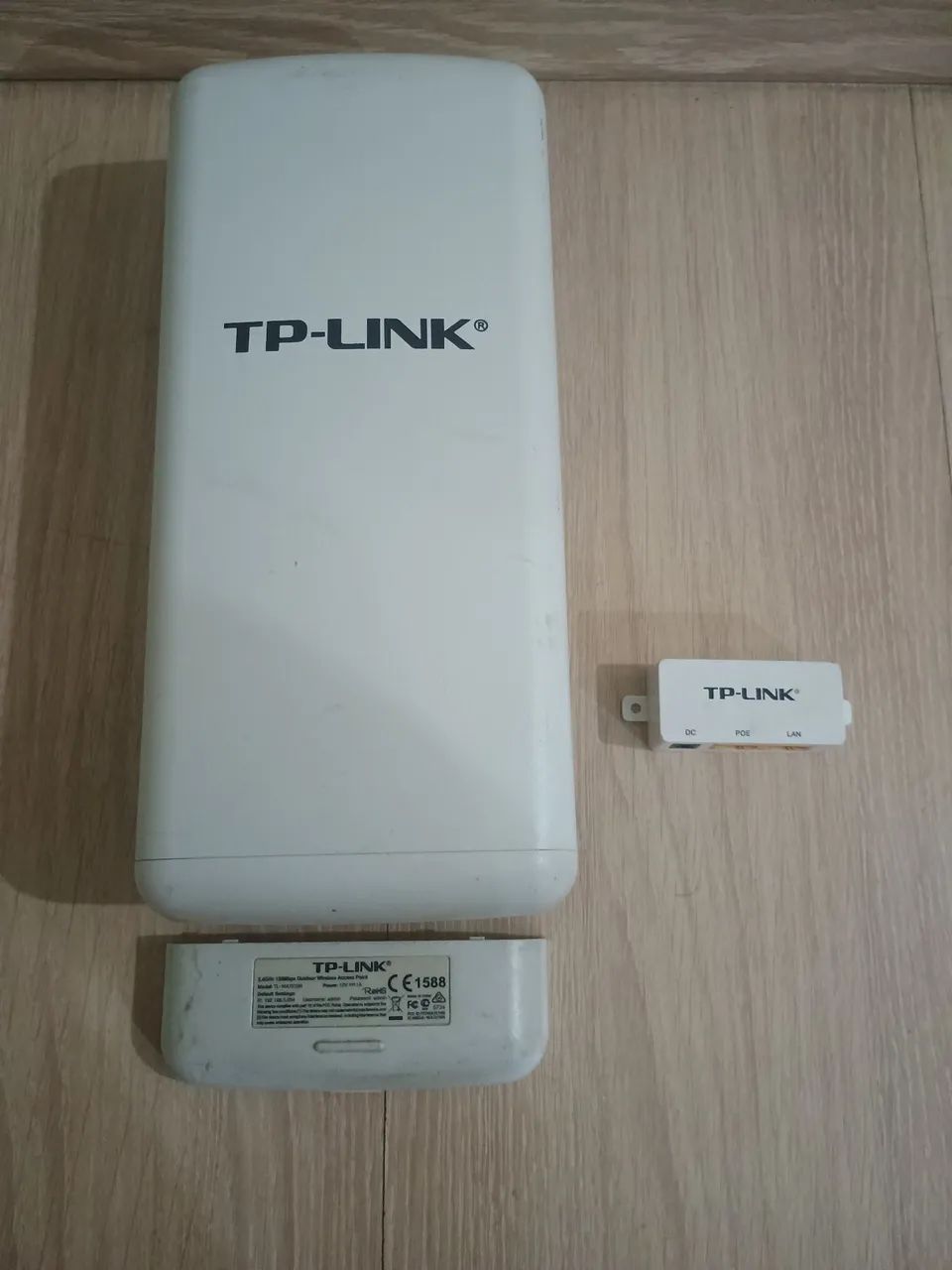 Antena CPE TP Link 12 DBi TL-WA7210N  2,4Ghz 
