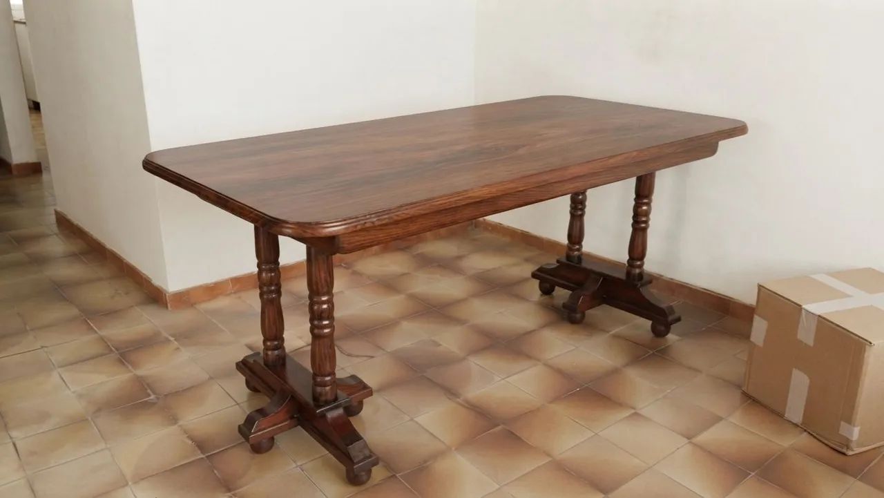 Mesa Colonial de madeira maciça