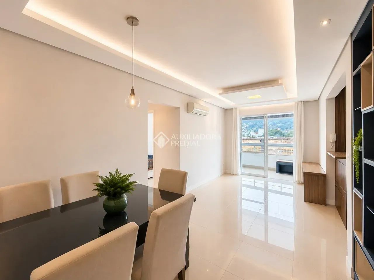 Apartamento 2 quartos (1 suíte), próximo SC 401, condomínio completo - Saco Grande