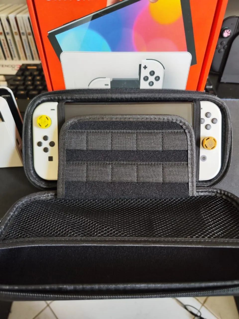 Switch Oled Bloqueado + Acessórios - Foto 4
