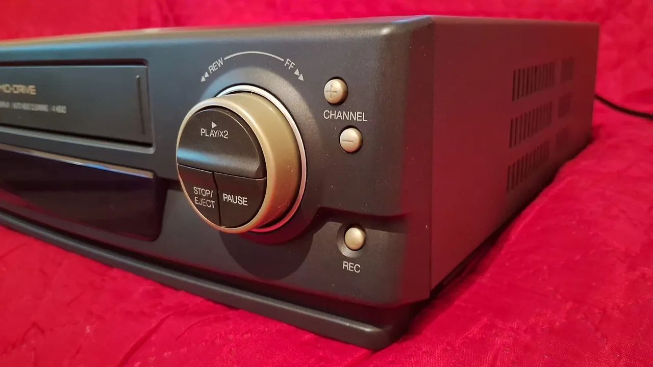 Vídeo Cassete Sharp