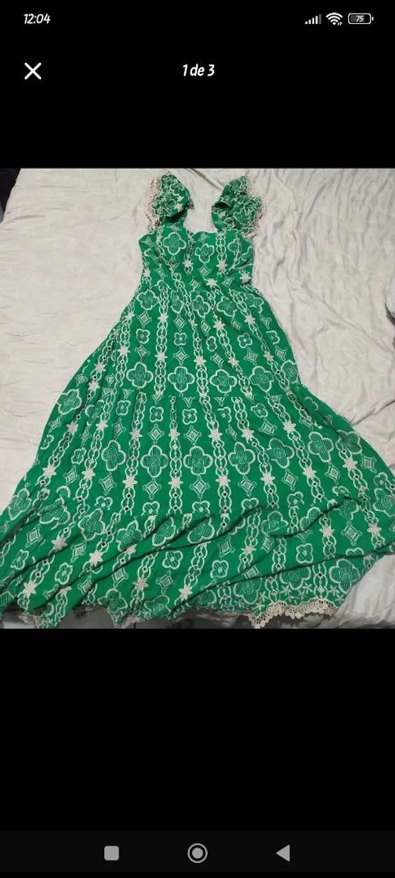 Vende-se esse vestido longo bordado - Foto 2
