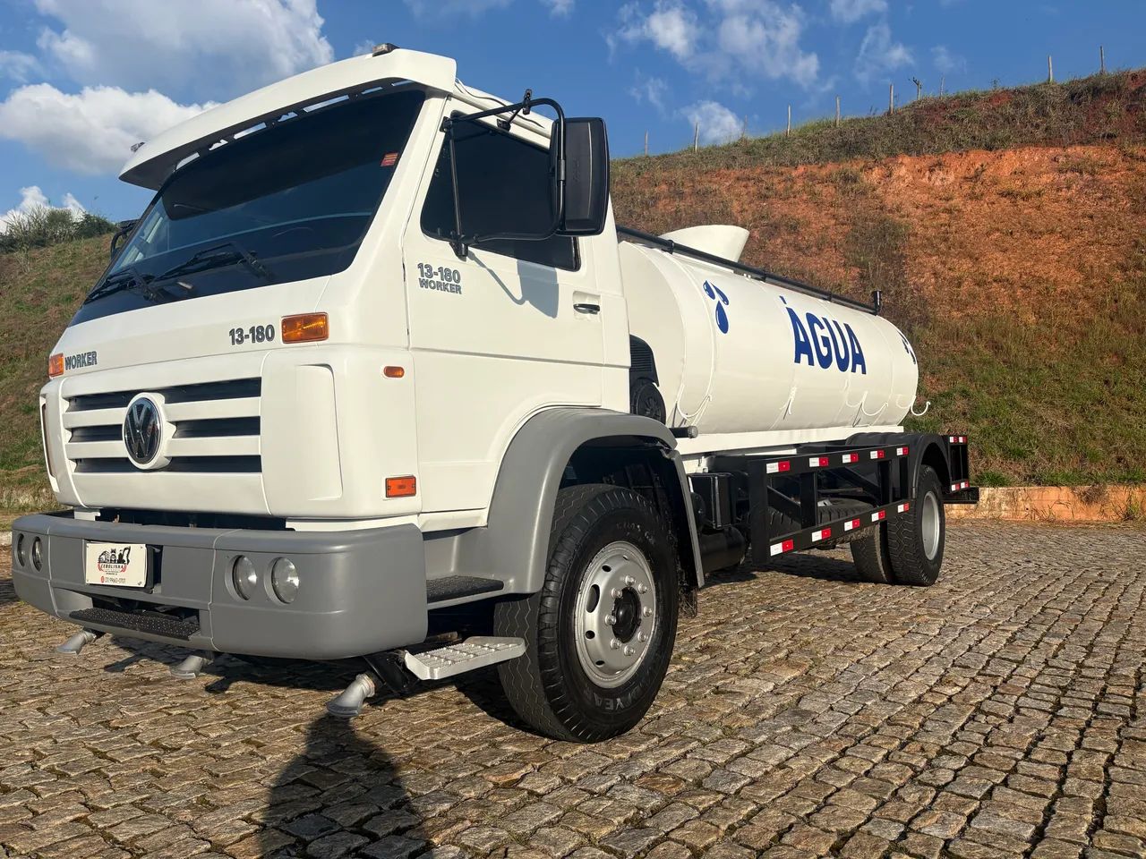 13-180 com pipa com 103 mil km!!