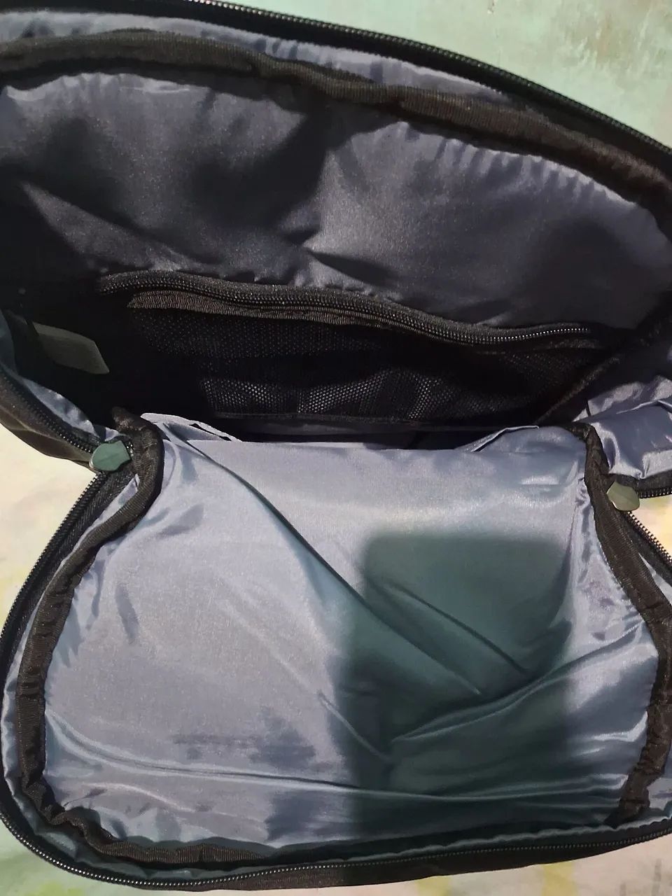 Mochila preta  - Foto 2