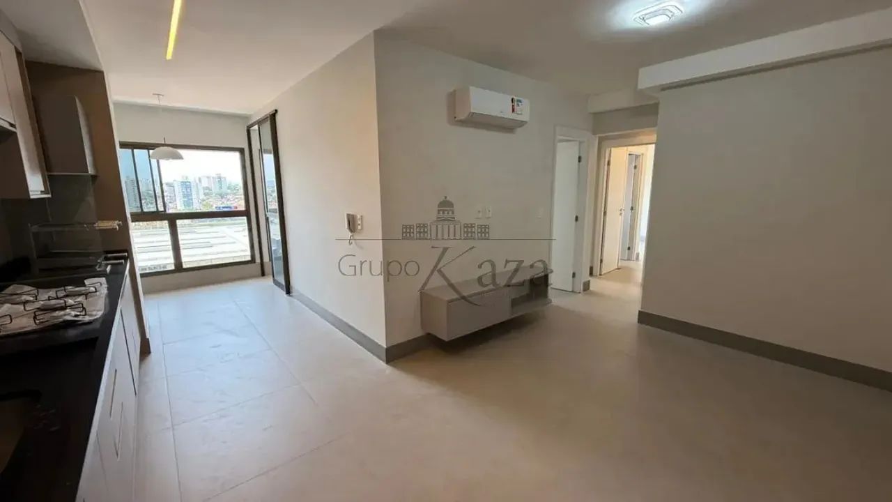 Oportunidade - Apartamento - Royal Park - Condomínio Signature Royal Park - 2 Dormitórios 
