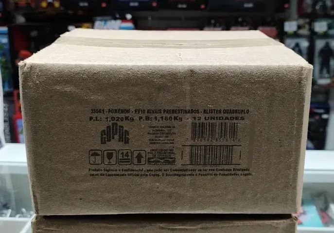 Case Lacrada Pokémon Blister Quadruplo Rivais Predestinado