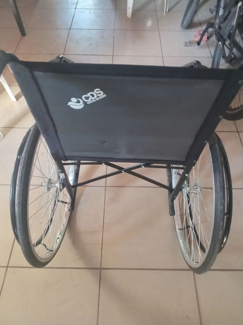 Cadeira de roda - Foto 4