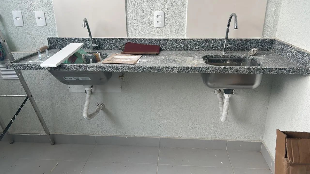 Vendo 2 pias com Cuba 64962677773571120