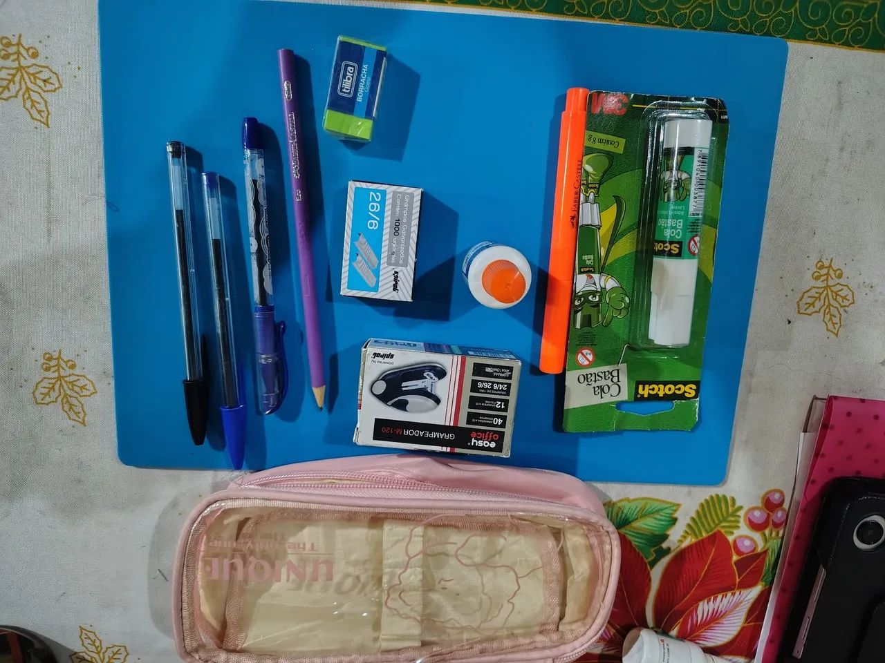 Kit de papelaria + estojo - Foto 3