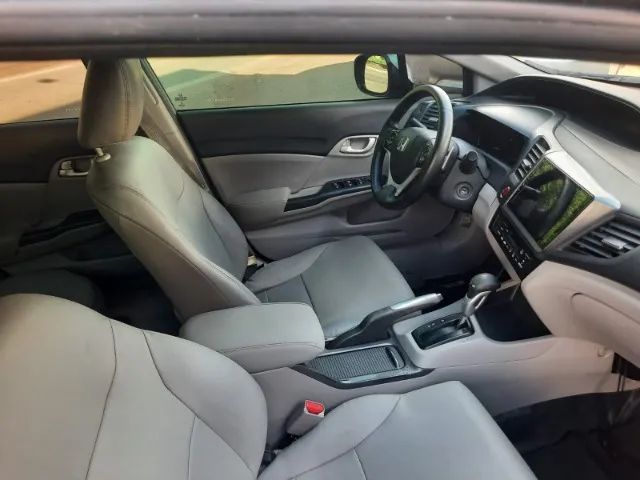Honda Civic Civic Sedan LXR 2.0 Flexone 16V Aut. 4p 2015