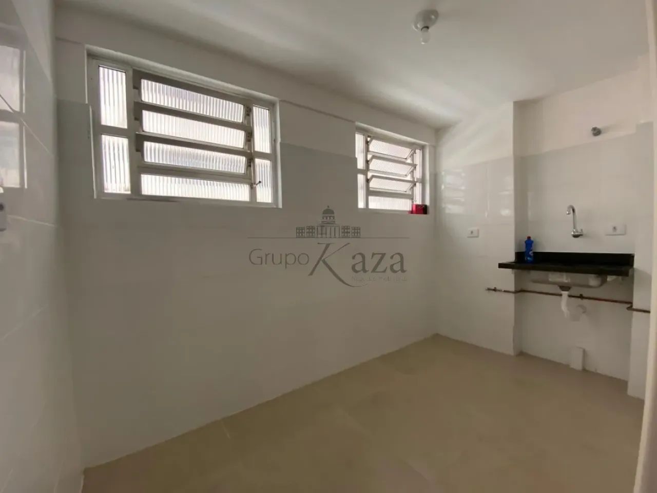Apartamento - Aclimação - 2 Dormitórios - 66m². - Foto 4