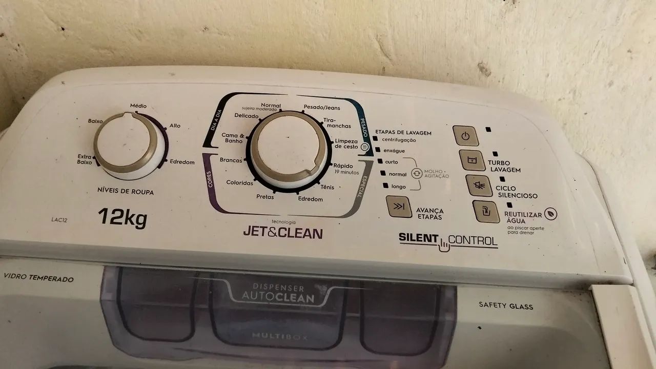 Vendo máquina de lavar e centrífugar Eletrolux 12kl